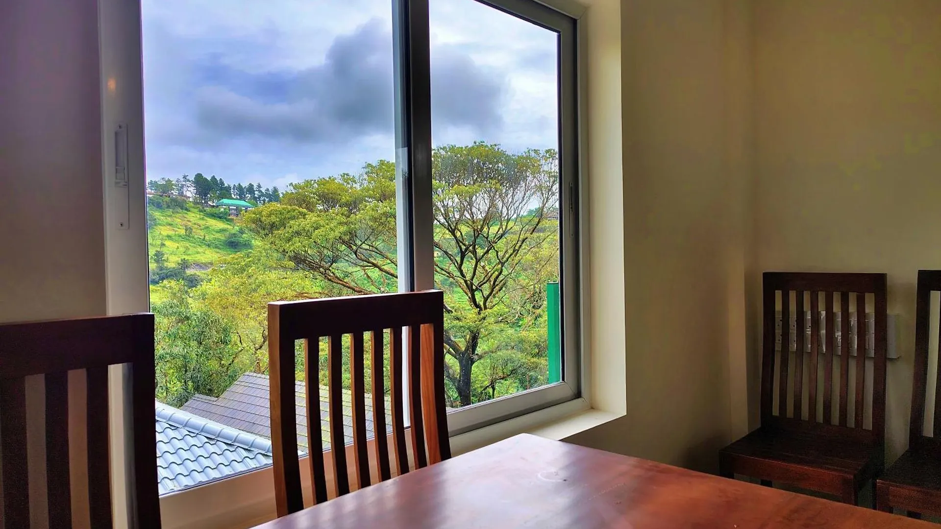 Resort The Autumn By Maat Hotels Vagamon India